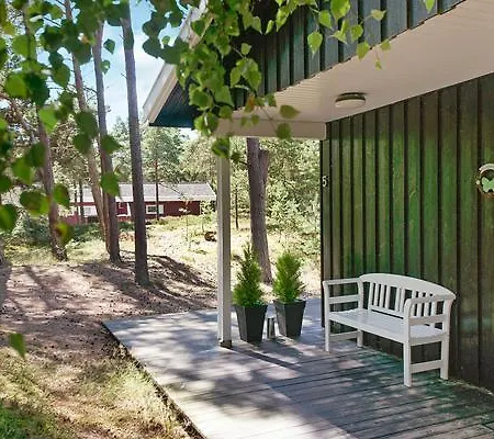 Three-bedroom Holiday In Nexo 33 Casa vacanze Vester Somarken